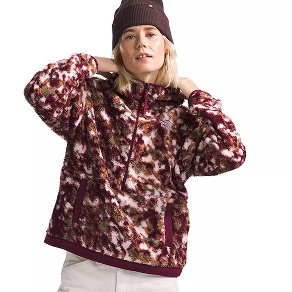 THE NORTH FACE Women's Campshire Fleece Jacket. - Picture 1 of 15